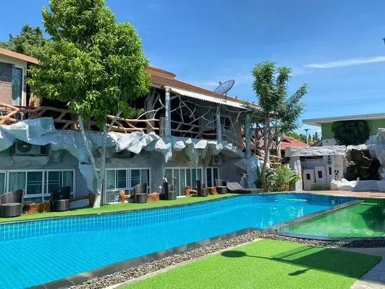 SUWANNA RIVERSIDE RESORT - Havuz