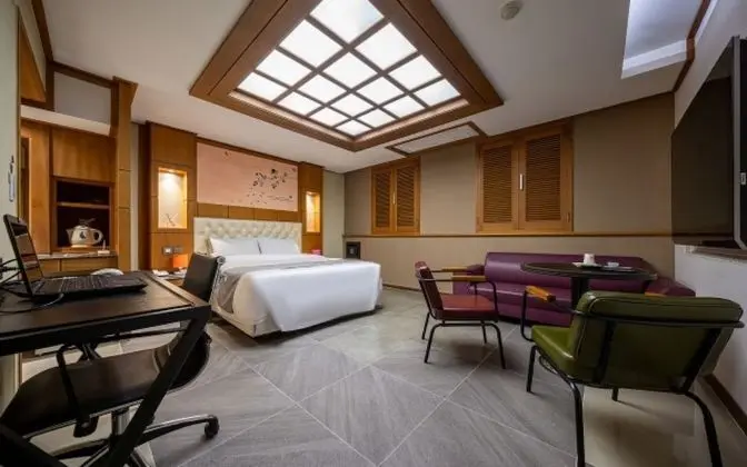 Suwon Guundong Neo