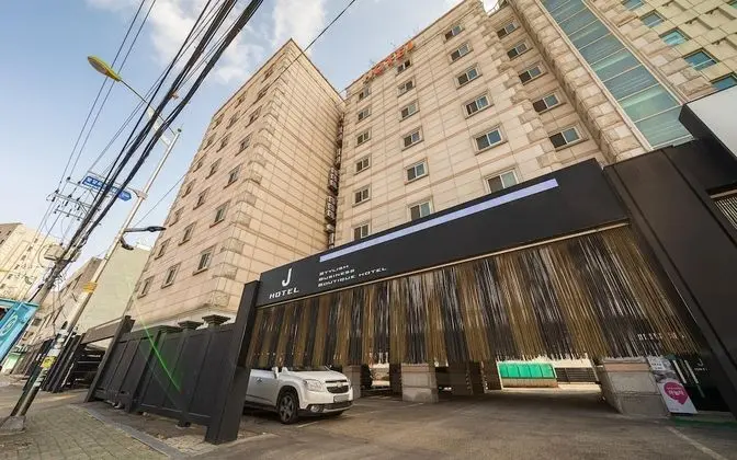 Suwon Station J Hotel