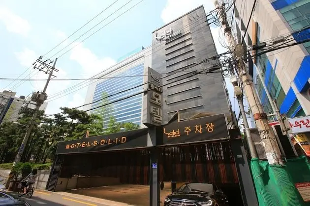 Suyu Solid Hotel