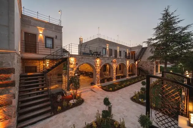 Sv Valinor Stone House