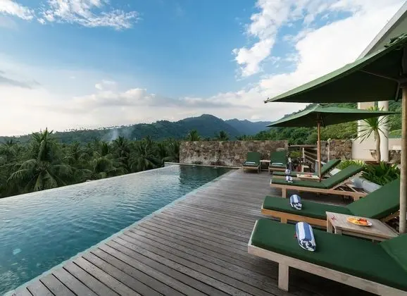 Svarga Resort Lombok - Havuz
