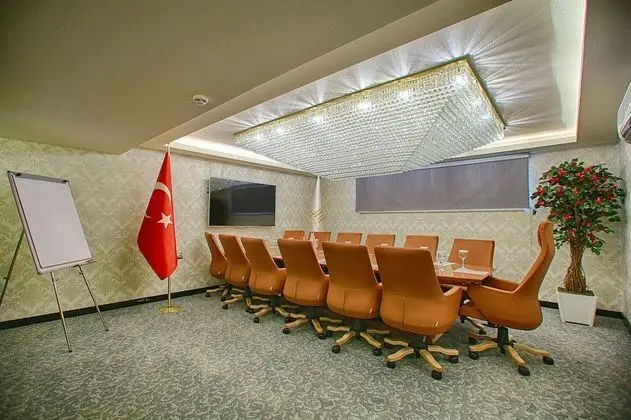 SVEO Business Hotel - İş / Konferans
