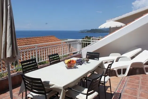 Sveti Stefan Apartments NR