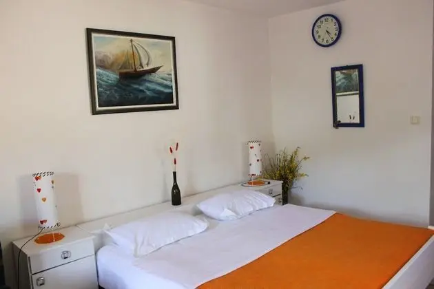 Sveti Stefan Apartments NR - Oda