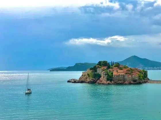 Sveti Stefan Beach Apartment