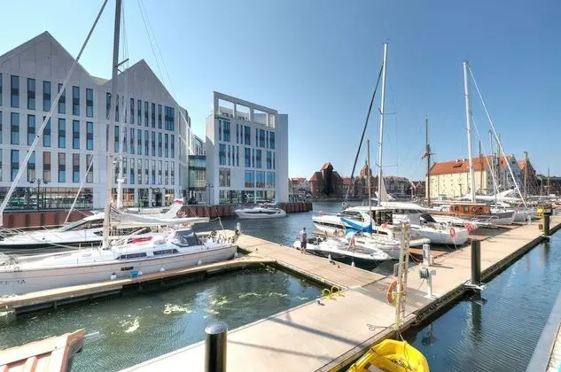Sw. Barbary City Center by Renters