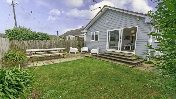 Swallows Croyde 3 Bedrooms, Sleeps 6, Beach Chalet