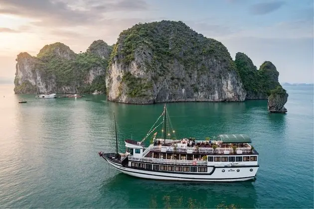Swan Boutique Cruises - Dış Mekan
