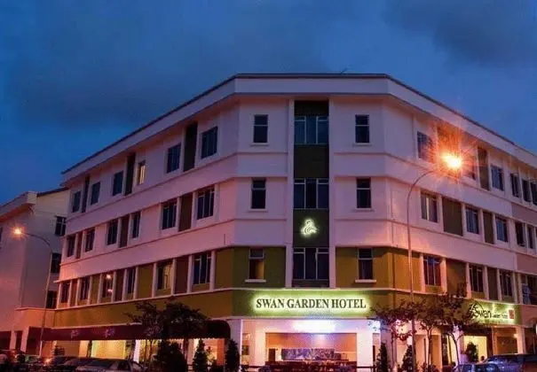 Swan Garden Hotel