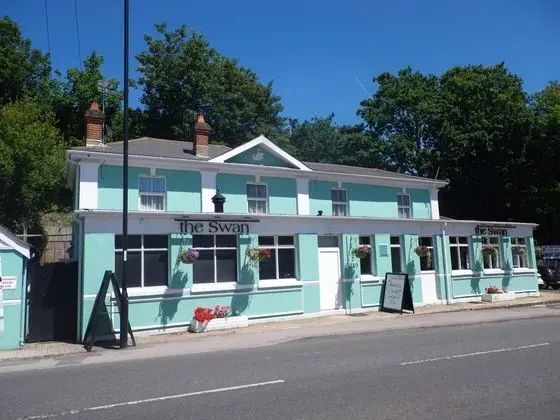 The Swan Inn - Öne Çıkan Resim