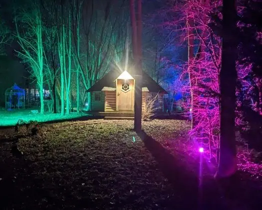Swan Lodge With Hot Tub, Sauna and Treatments - Dış Mekan