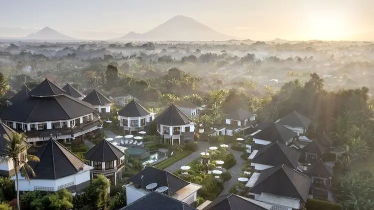 Swan Paradise A Pramana Experience