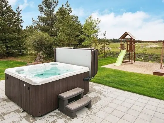 Swanky Holiday Home in Rømø With Whirlpool