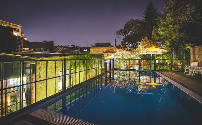 Swanky Mint hostel