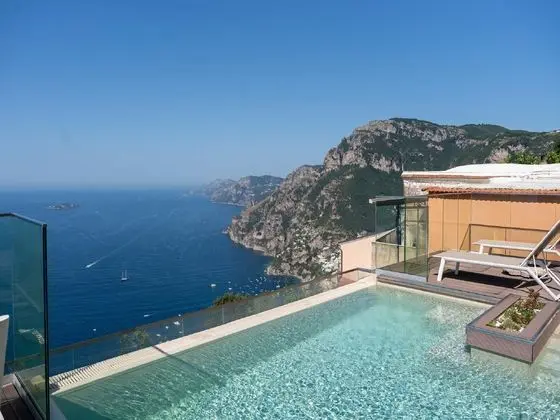 Swanky Villa in Nocelle With Pool & Splendid Sea Views