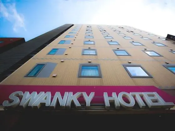 Swanky Hotel Otomo