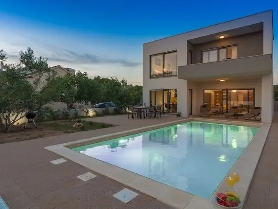 Swanky Villa in Turanj With Private Swimming Pool