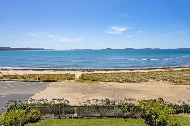 Swansea on the Beach Motor Inn