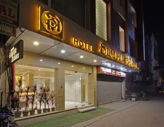 Hotel Swaran Palace