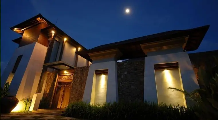 Swarapadi Villa - Dış Mekan