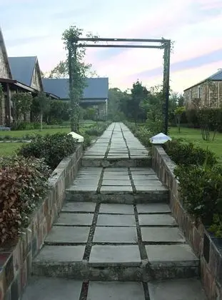 Swartvlei Equestrian Estate - Lobi