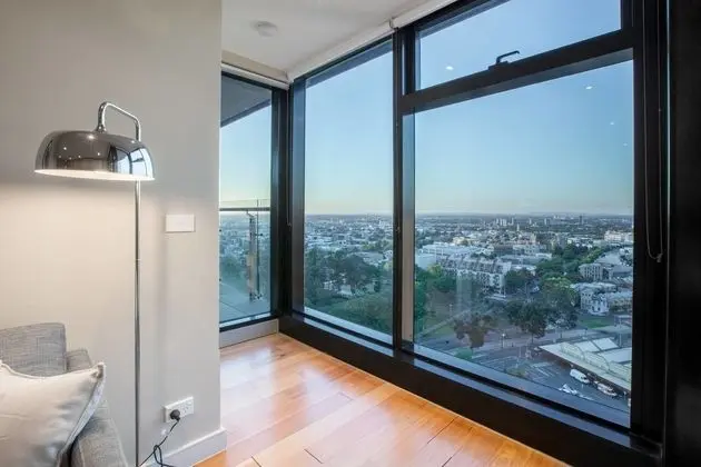 Sweet Apartment At Centro Melbourne - İç Mekan