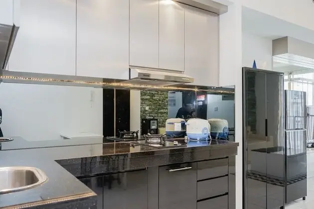 Sweet and Comfy 2BR Casa de Parco Apartment - Mutfak
