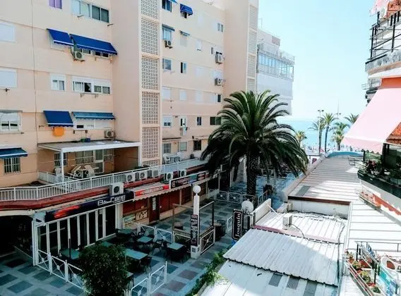 Sweet Dreams Beach Apartment