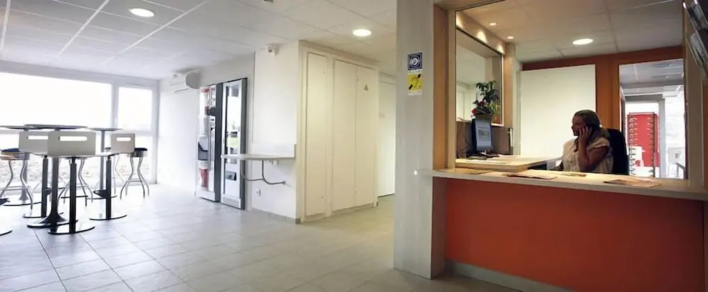 Sweet and Smart Hotel - formerly Premiere Classe Hambach - Lobi