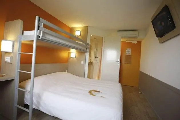 Sweet and Smart Hotel - formerly Premiere Classe Hambach - Oda