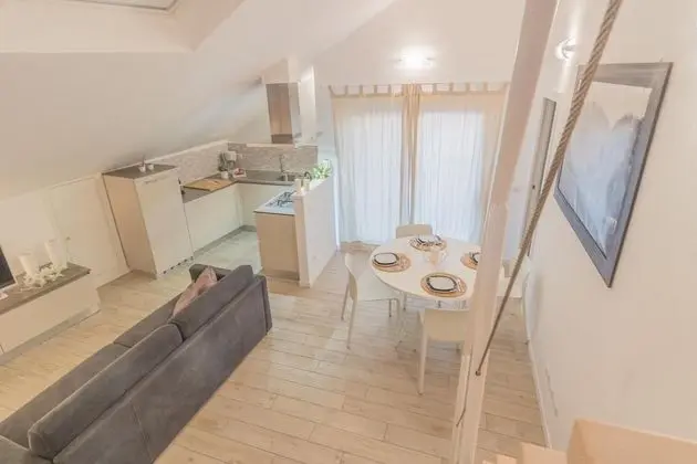 The Sweet Square Flat