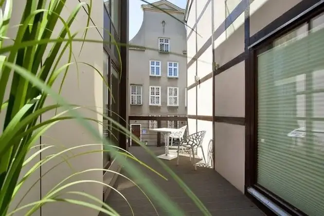 Sweet Suite Apart