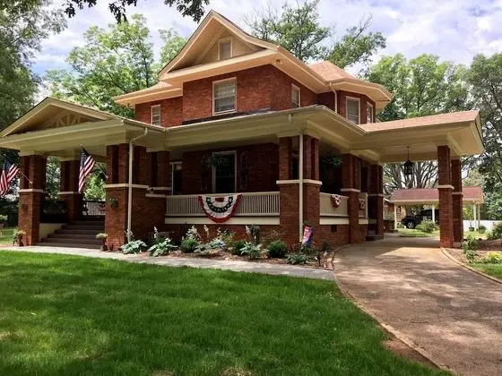 Sweet Tea Bed & Breakfast