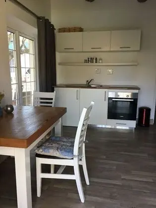 Sweetwater Guest House - Oda