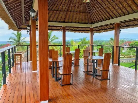The Swell - Hostel - Adults Only - Yerinde Yemek