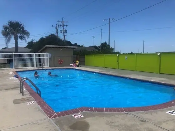 Swell Motel - Havuz