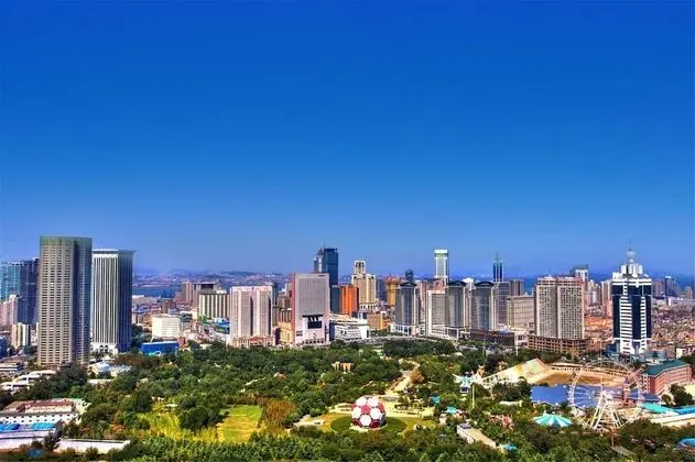 Swish Hotel Dalian - Dış Mekan