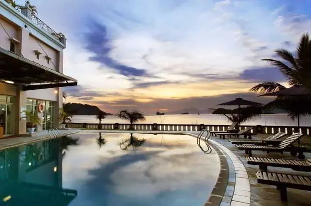 Swiss-Belhotel Papua, Jayapura - Havuz