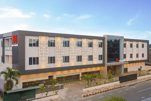 Swiss-Belhotel Cendrawasih Biak - Dış Mekan