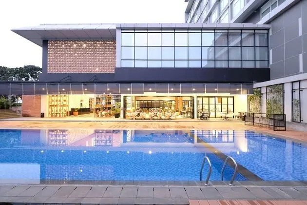 Swiss-Belinn Bogor - CHSE Certified - Havuz