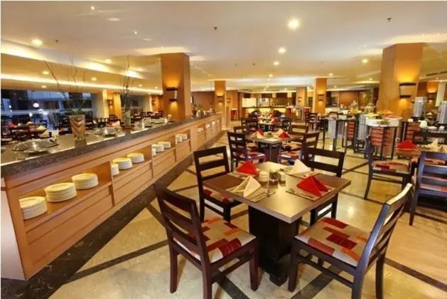 Swiss-Belinn Panakkukang - Yeme / İçme