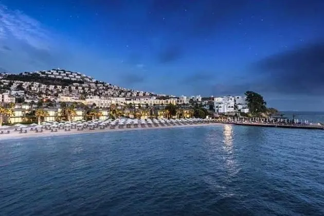 Swissotel Resort Bodrum Beach - 10