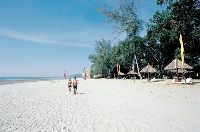 Swiss-Garden Beach Resort Kuantan - Plaj