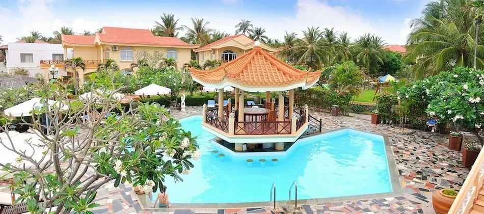 Swiss Village Resort & Spa - Havuz