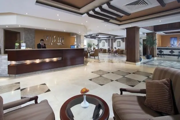 Swiss Inn Plaza - Lobi