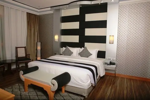 Swiss International Palace Hotel Manama - Oda