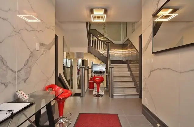 Swiss Hotel - Lobi