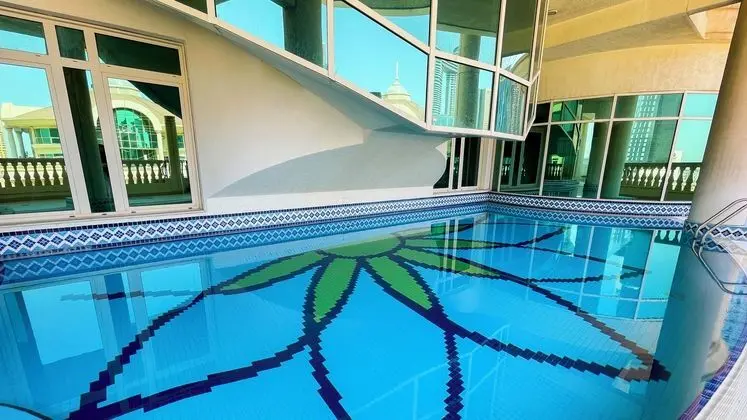 Swissôtel Al Murooj Dubai - Havuz