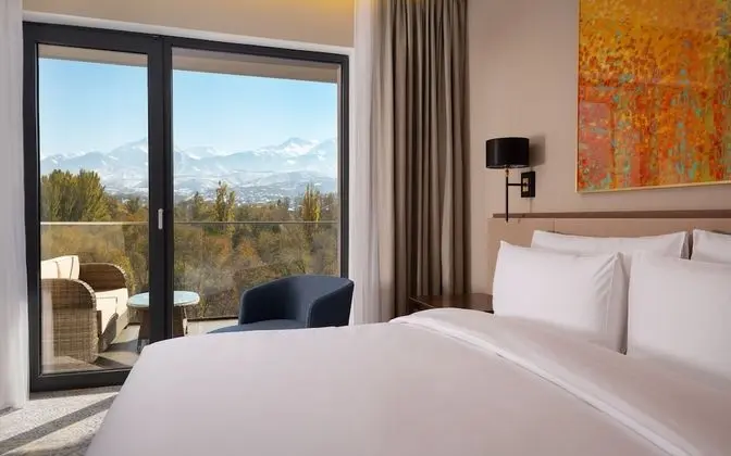 Swissôtel Wellness Resort Alatau Almaty - Oda